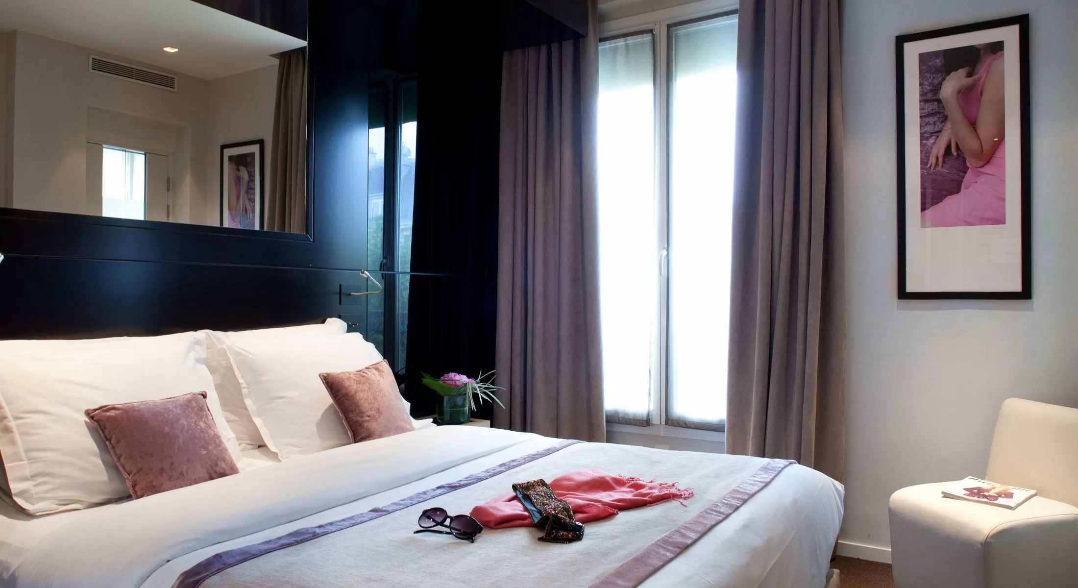 Hotel Marceau Champs Elys&eacute;es