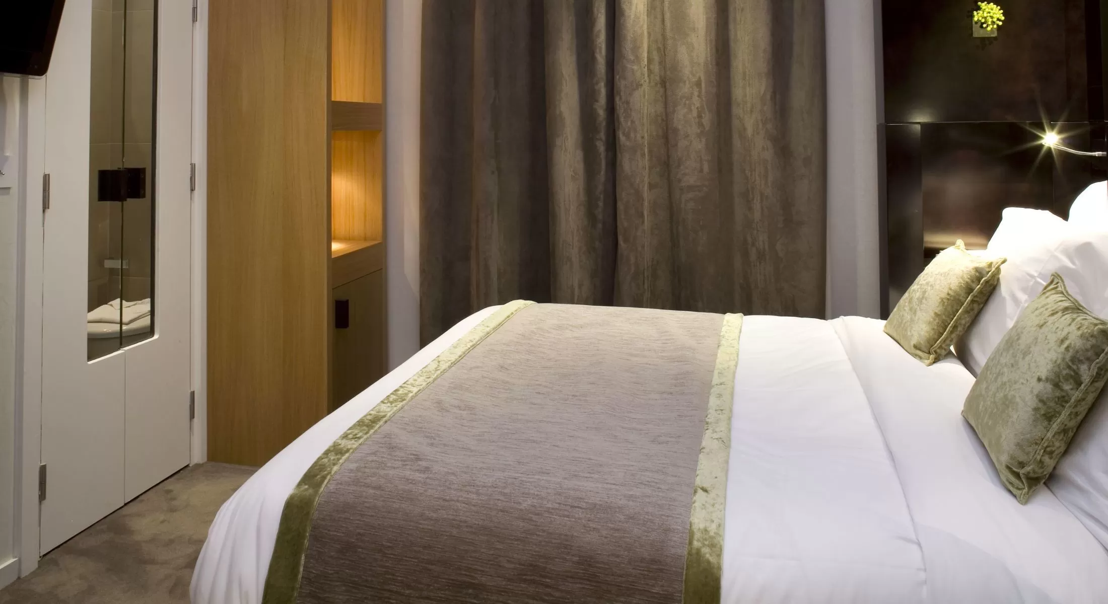 Hotel Marceau Champs Elysées