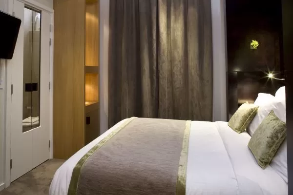Hôtel Marceau Champs Elysées - Paris - chambre confort