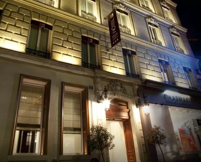 Hotel Marceau Champs Elys&eacute;es