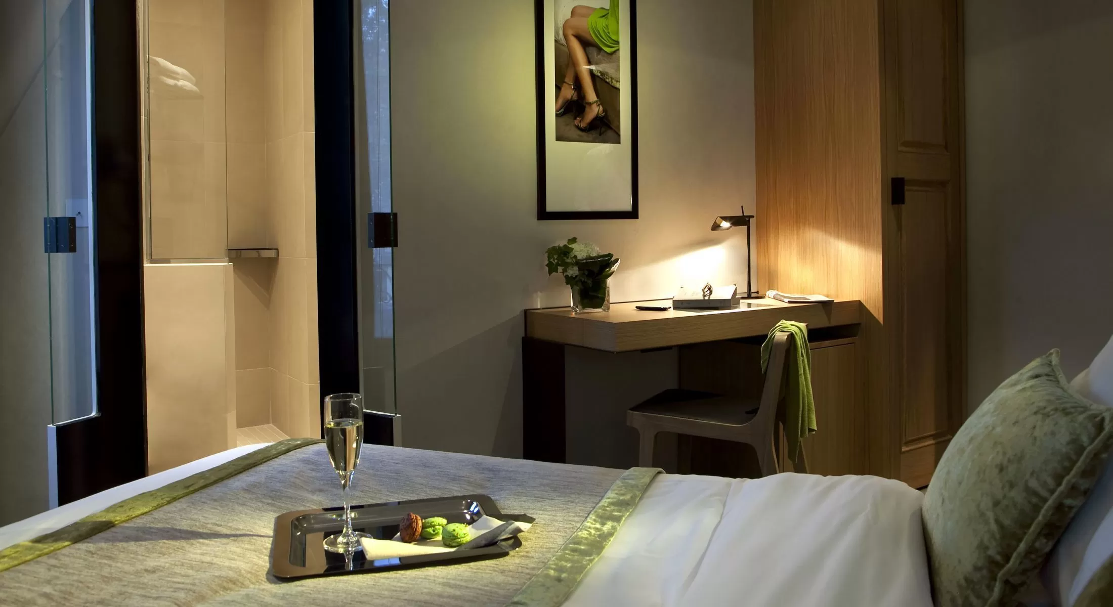 Hotel Marceau Champs Elys&eacute;es