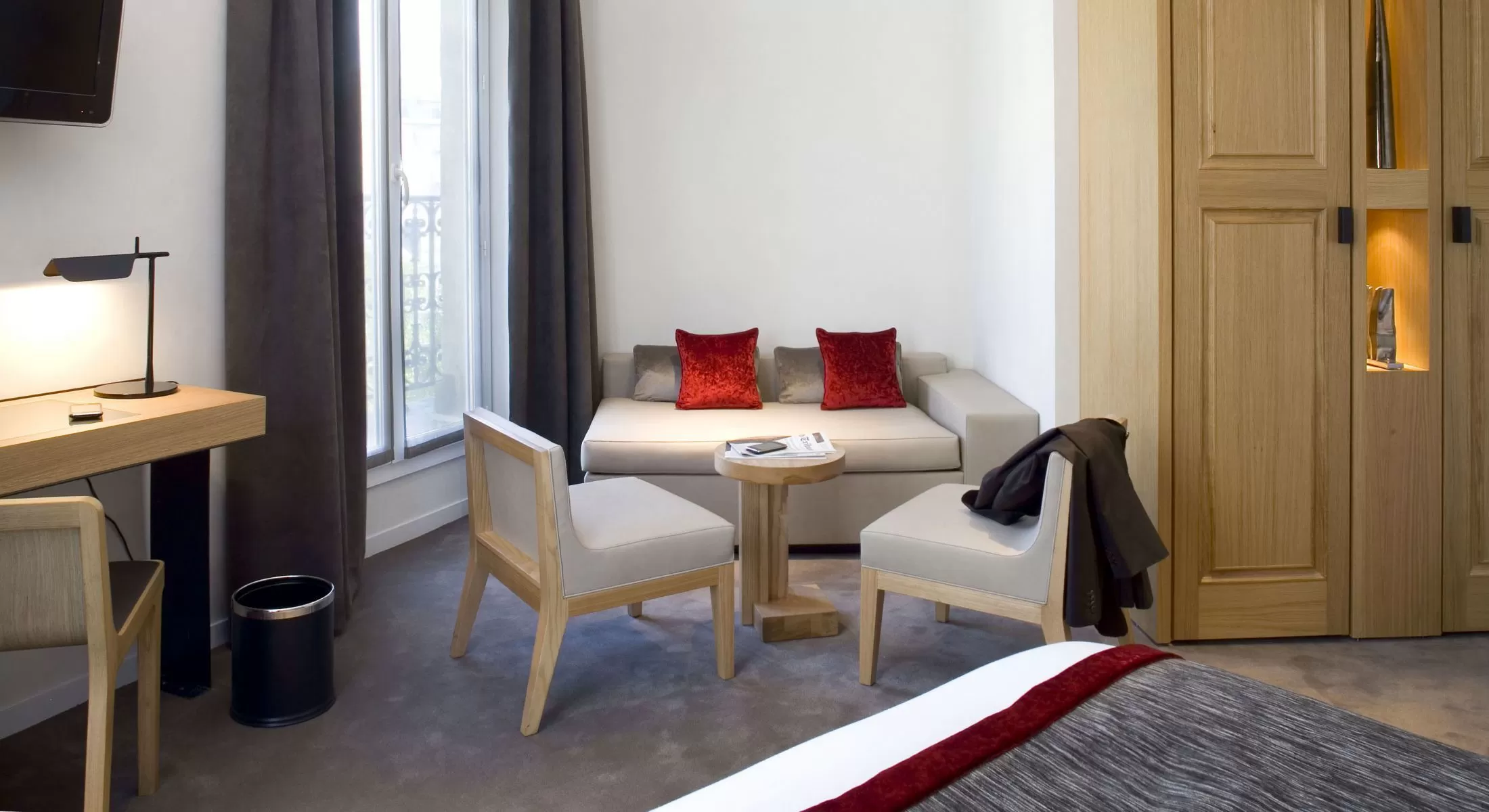 Hotel Marceau Champs Elysées - Habitación Triple Deluxe
